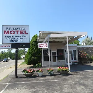 Riverview Motel